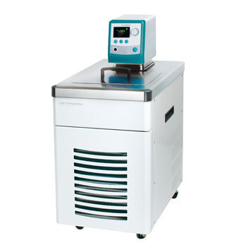 Lab Companion™ RW3-2035 Refrigerated & Heating Bath Circulator (20L) w/ IoT, 230v