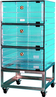 Plas Labs 860 Desiccator, Clear "3 Chamber" (18"x18"x42") w/ 6 Shelves